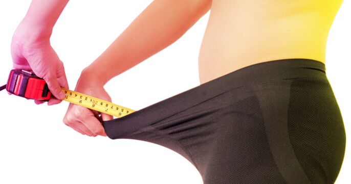 men measure the penis before it grows